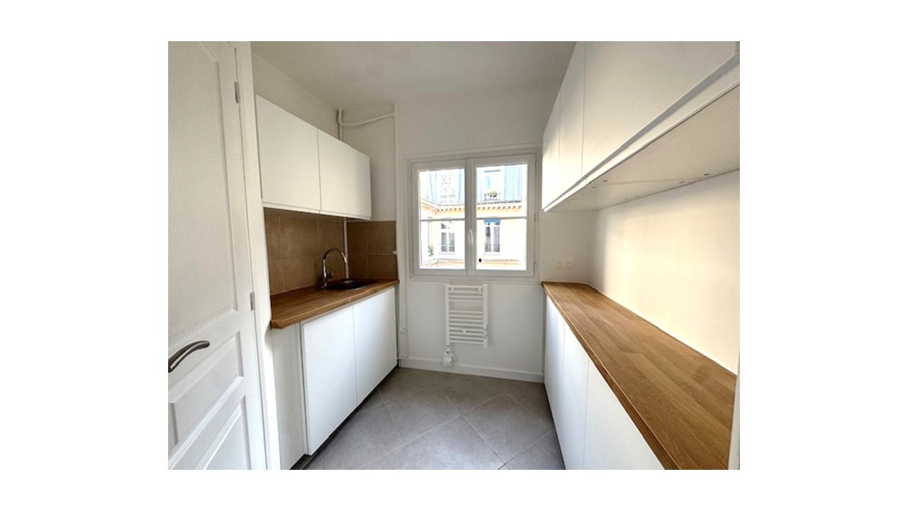 Bureau Paris 92m² Location bureau Paris OLBUR2312067 5